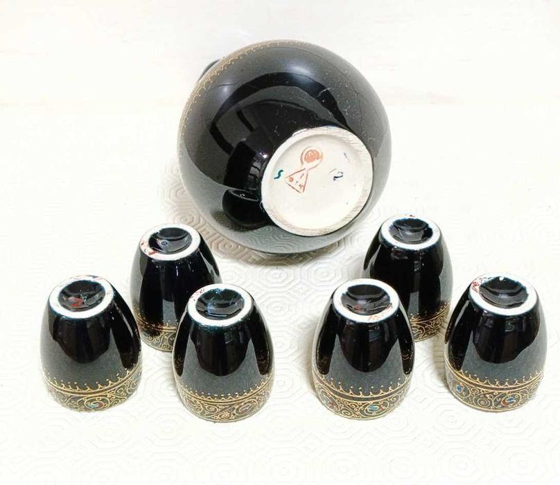 Conjunto de jarra licoreira com 6 copos de shot