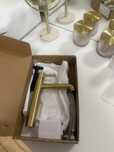 Bateria umywalkowa Omnires Y1212CBSB