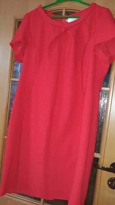 Sukienka midi czerwona plus size r. 52