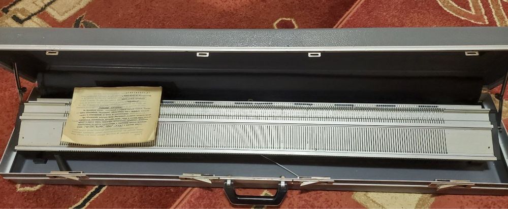 В’язальна ручна машинка “Українка-2”