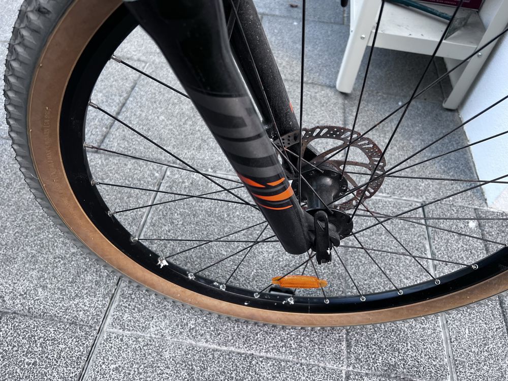 Bicicleta BTT elztrica