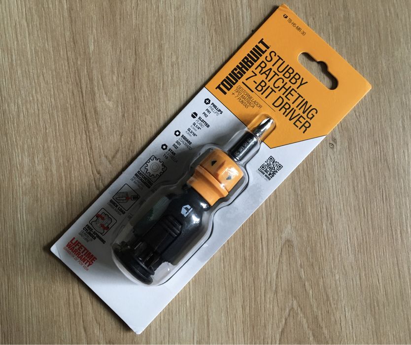 ToughBuilt Викрутка , отвертка с трещоткой и набором бит