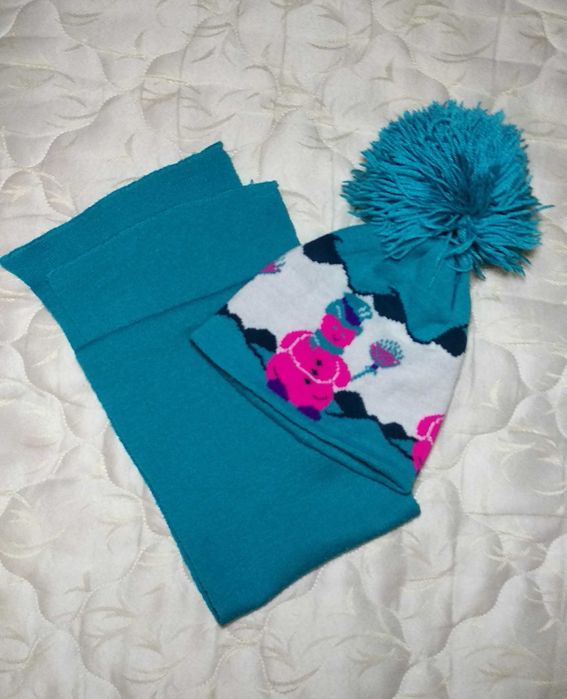 Шапка с шарфом на девочку бирюзовая шапка с бумбоном на 5-9лет