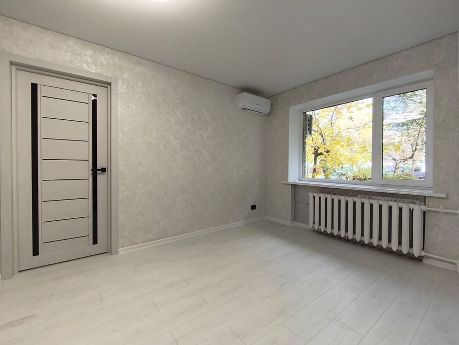 Продаю отличную 2х комнатную квартиру в Центре.