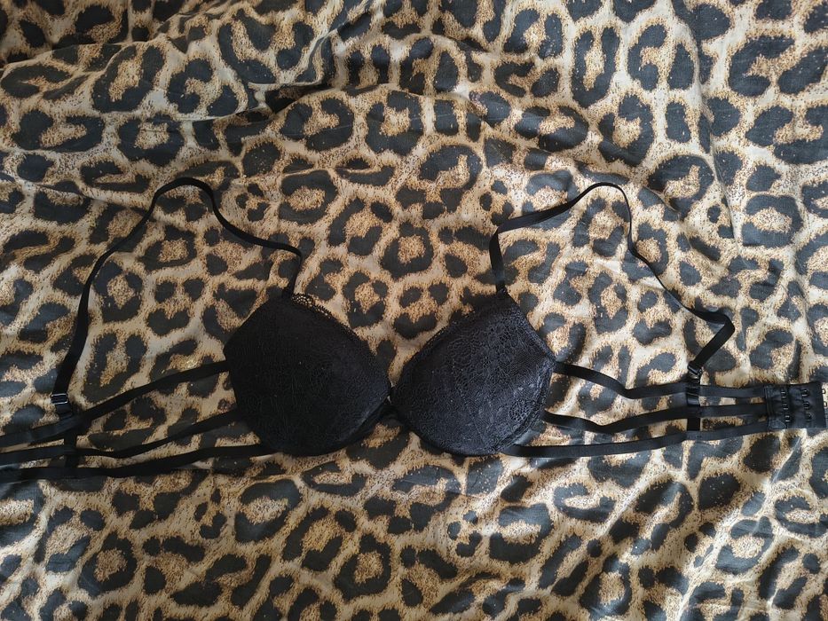 Biustonosz sexy 85 A