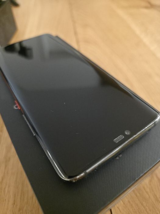 Huawei Mate 20 Pro – stan bardzo dobry, ekran idealny, 100% sprawny