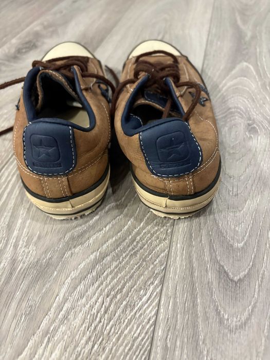Tenis Converse Modela Jonh Varvatos pele castanha 7.5 (40.5)