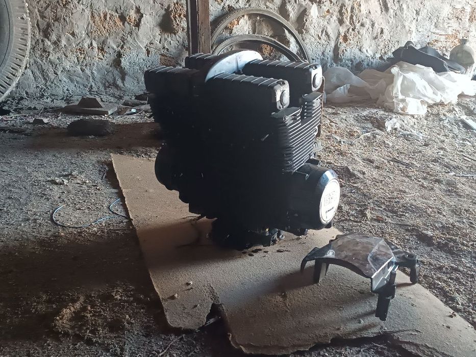 Продам мотор Kawasaki zephyr 400 на запчасти