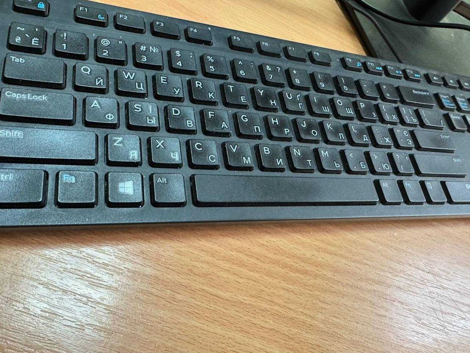 Клавіатура Делл для офісів