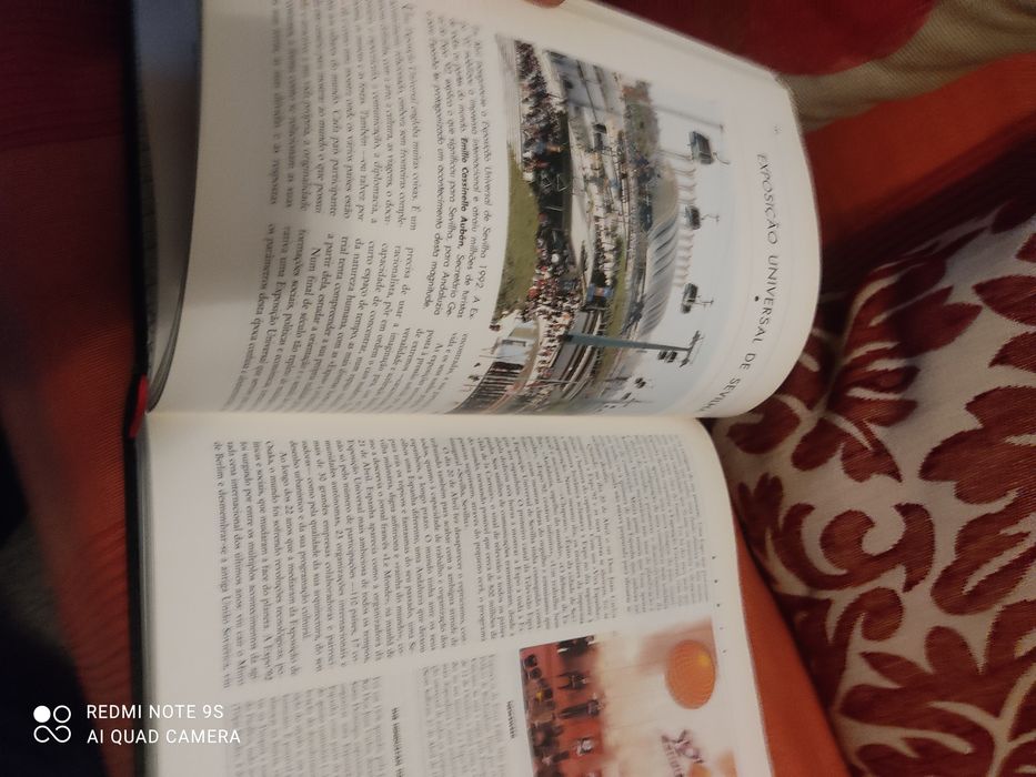 Livro Anuário de Acontecimentos de 1992
