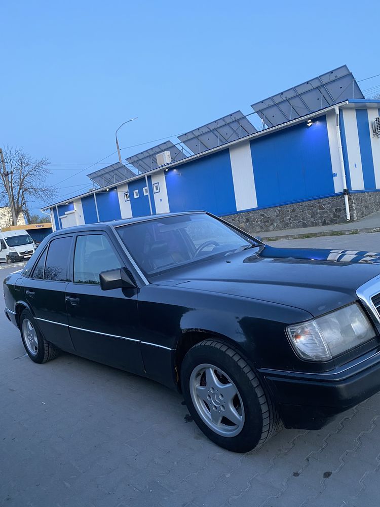 Мерседес w124