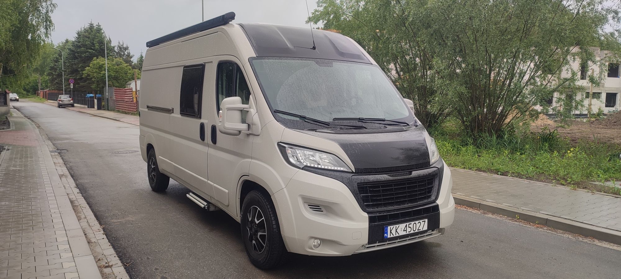 Wypozycz wypożyczę Campervan kamperwan weinsberg wynajem