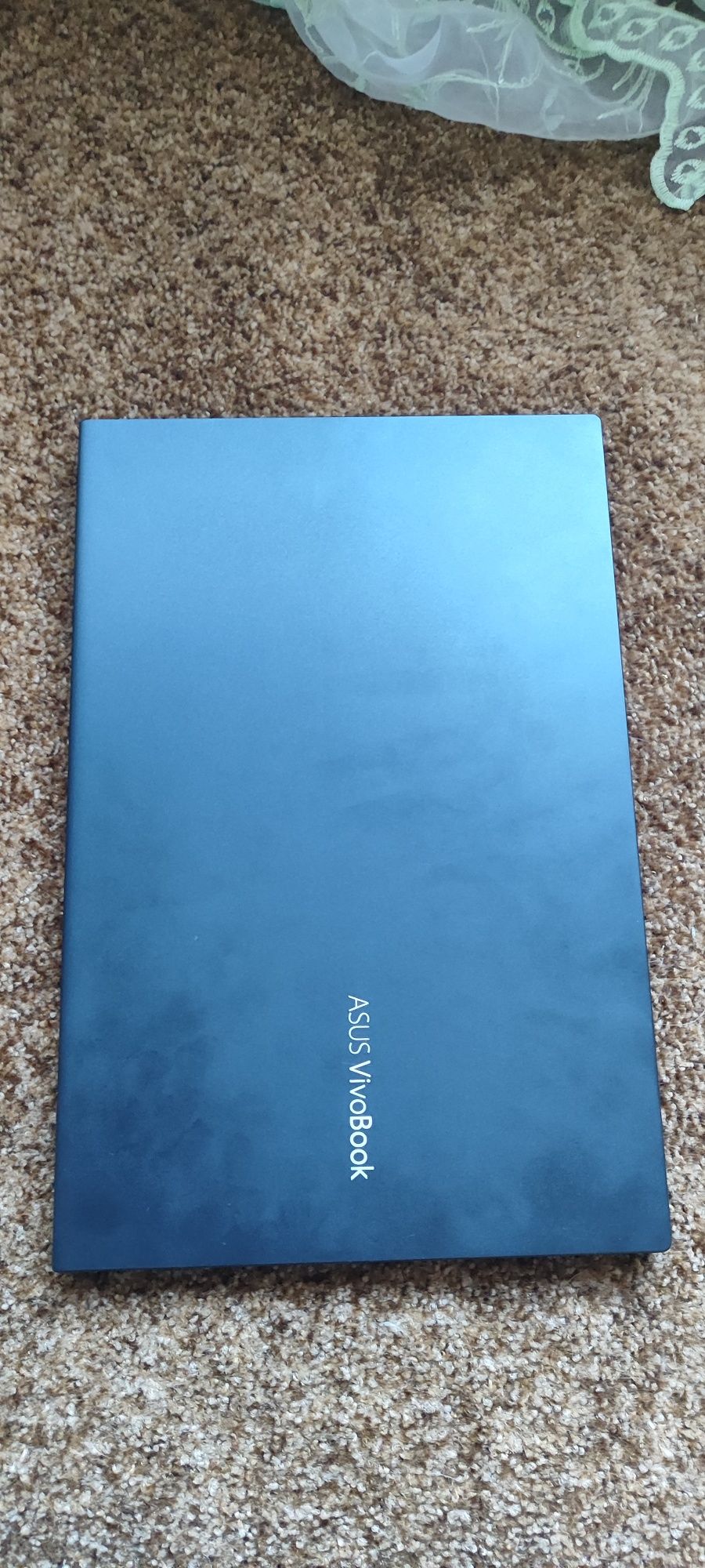 Продам ноутбук Asus VivoBook s15 у відмінному стані.