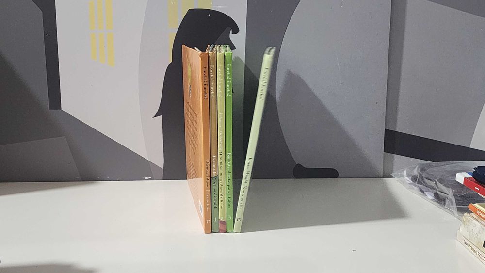 Vendo livros da coleção Eureca