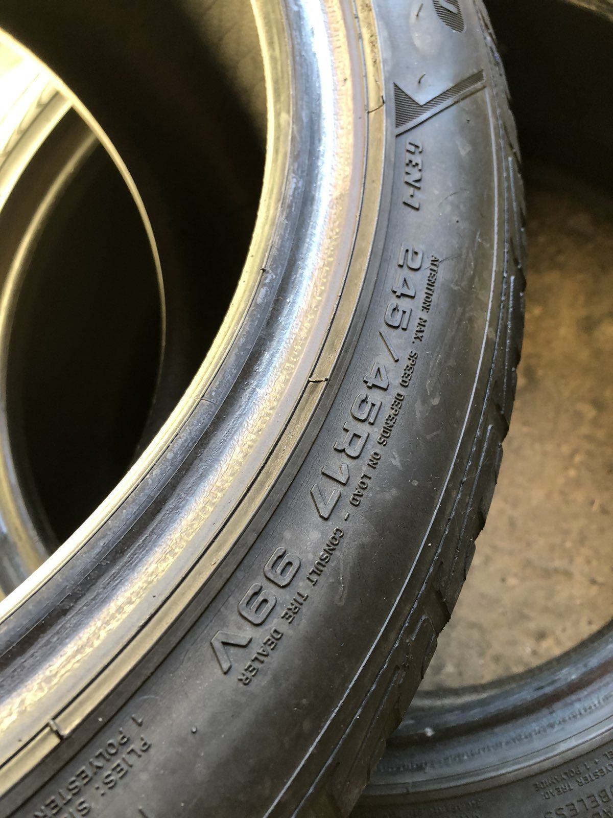 245/45/r17 Goodyear