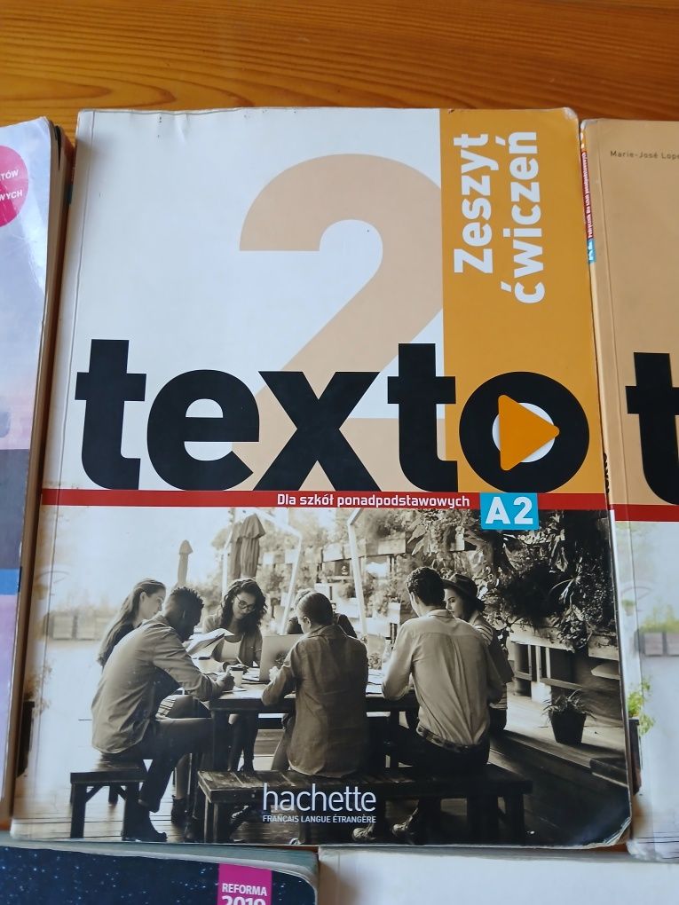 Texto 2 zeszyt ćwiczeń do j. francuskiego liceum/technikum