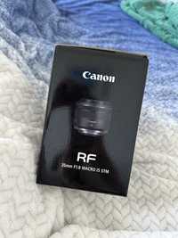 Canon RF 35mm f/1.8 IS Macro STM