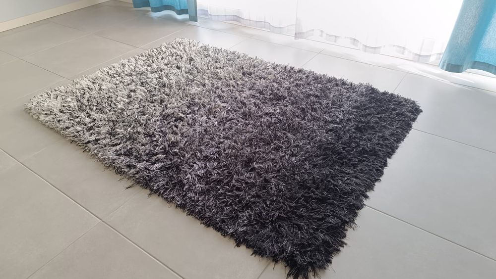 Tapete matizado branco e preto 120*175