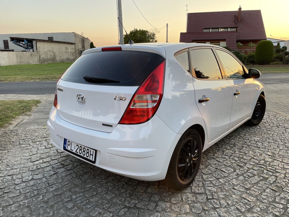 Hyundai i30 1.6 CRDI • 2008 r. • Ekonomiczny diesel