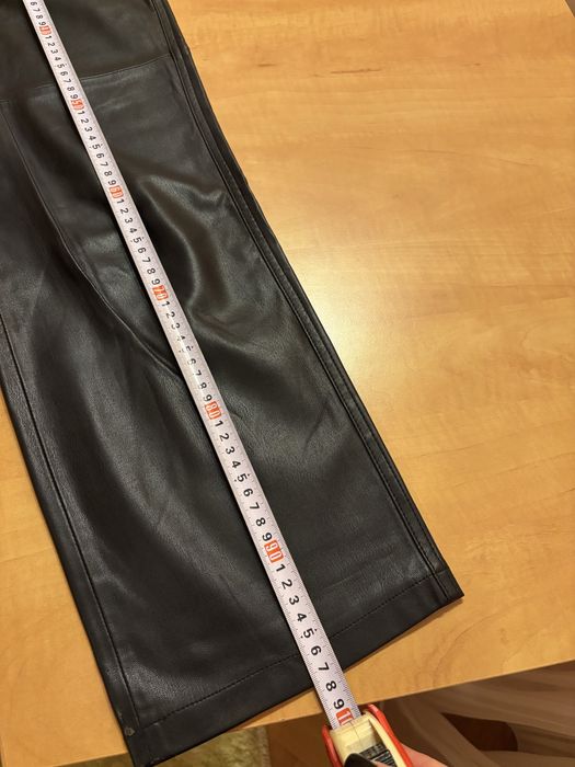 Штани з екошкіри Mango