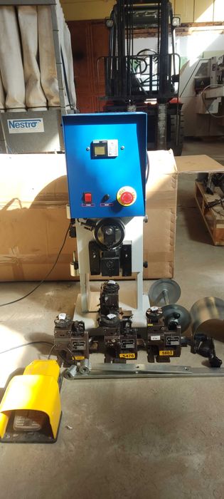 Prasa do zaciskania końcówek konwektorowych Gamma T-20 STG