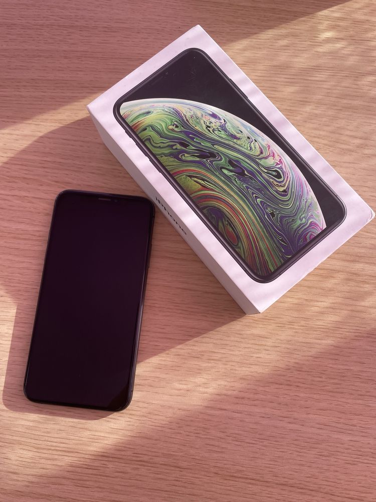 iPhone XS, 64 gb, r-sim (гарний стан)