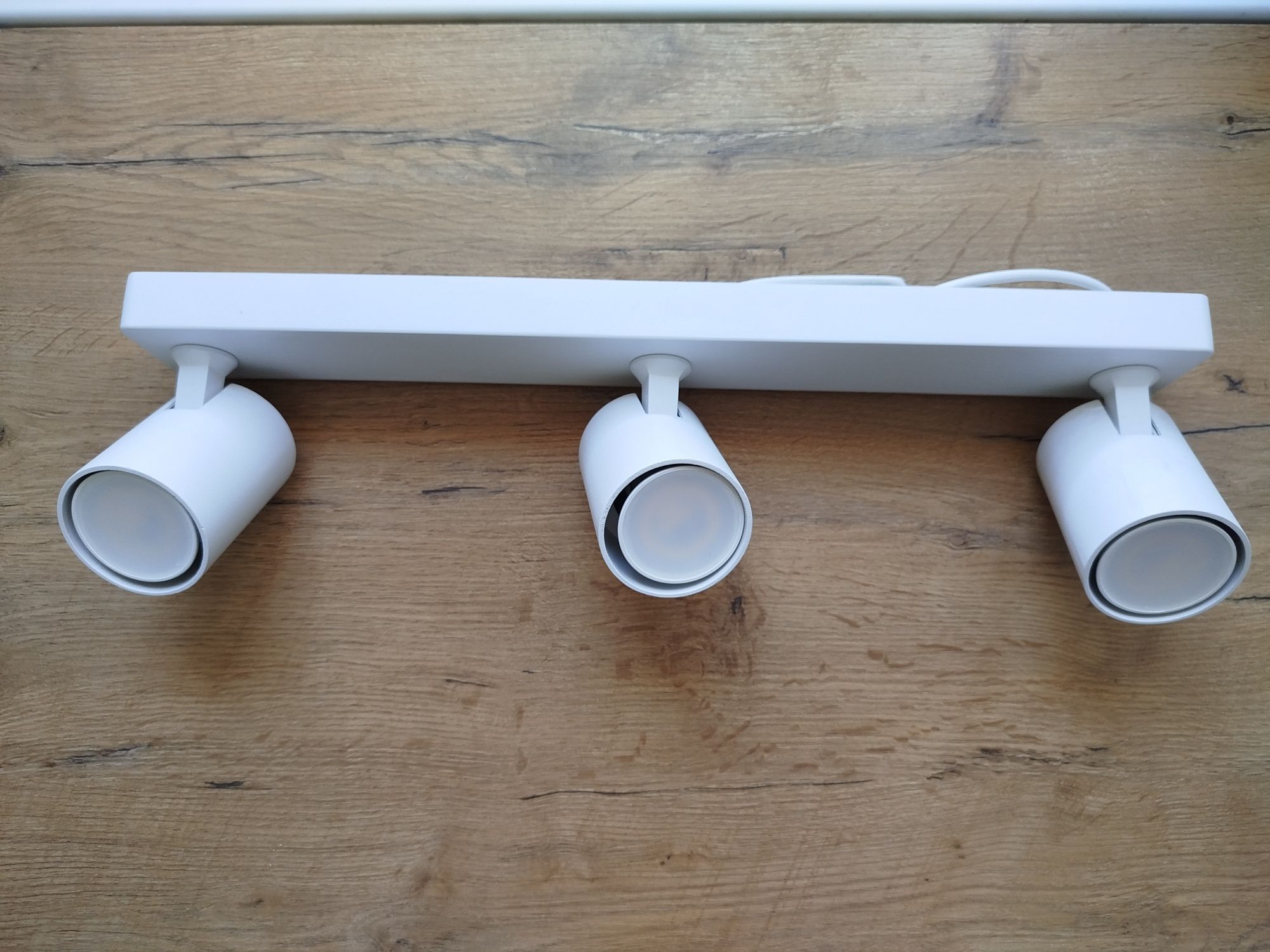 Lampa wisząca biała
