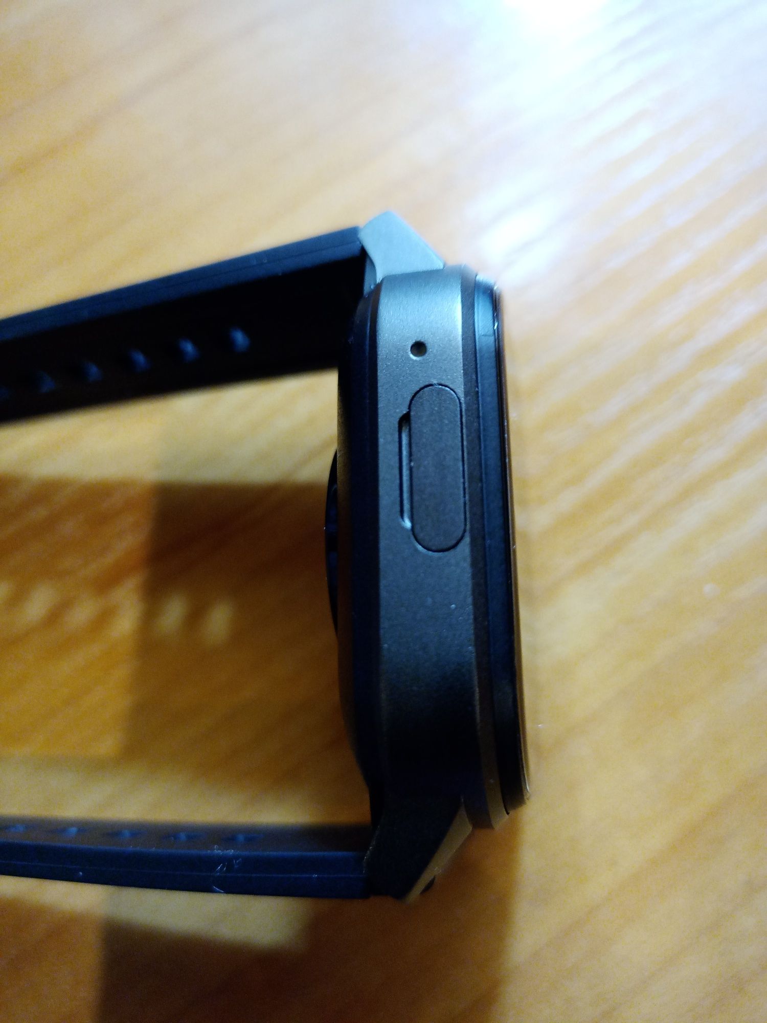 Смарт часы на Андроид 8.1 Lemfo DM 62 4G на сим 2/16