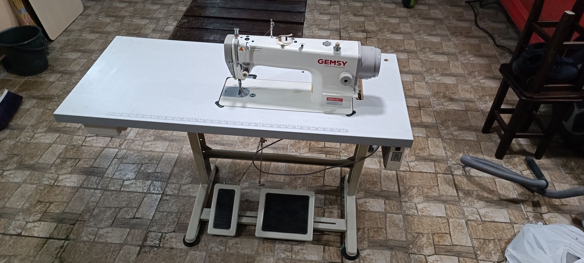 Швейная машина Gemsy GEM 8800D-H с прямым приводом