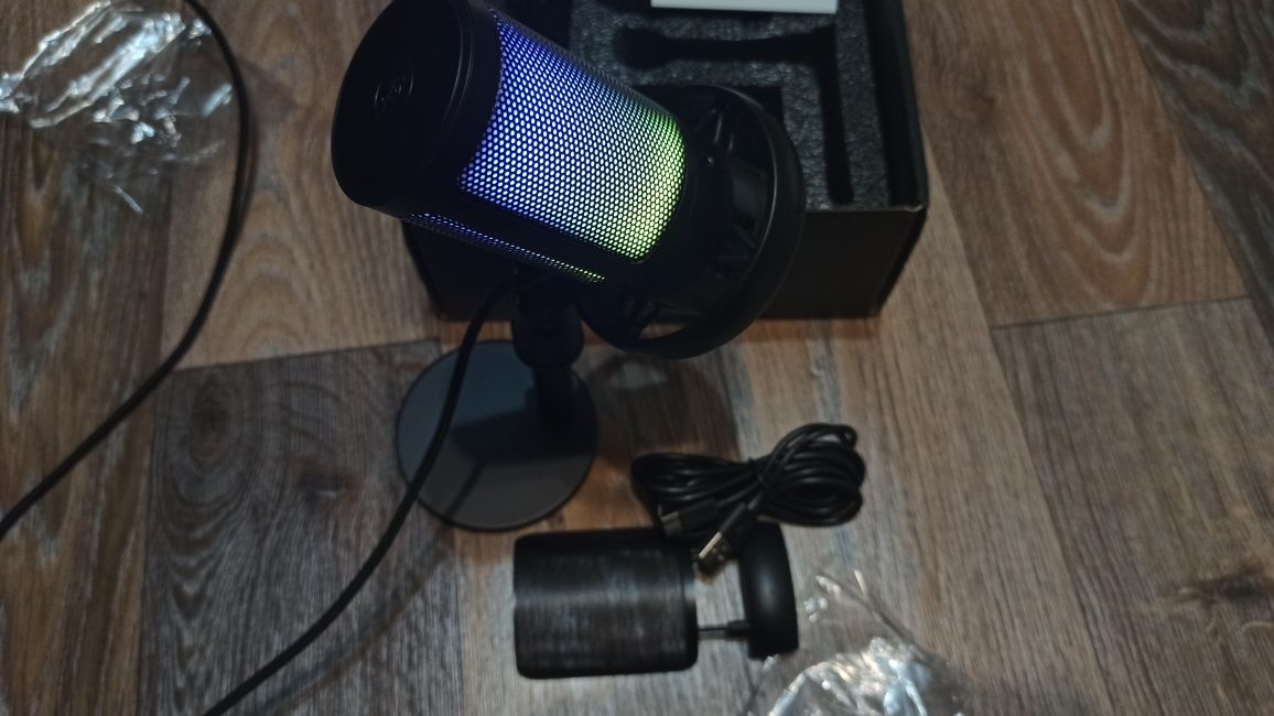 Микрофон игровой ME6S rgb, конденсаторный, студийный