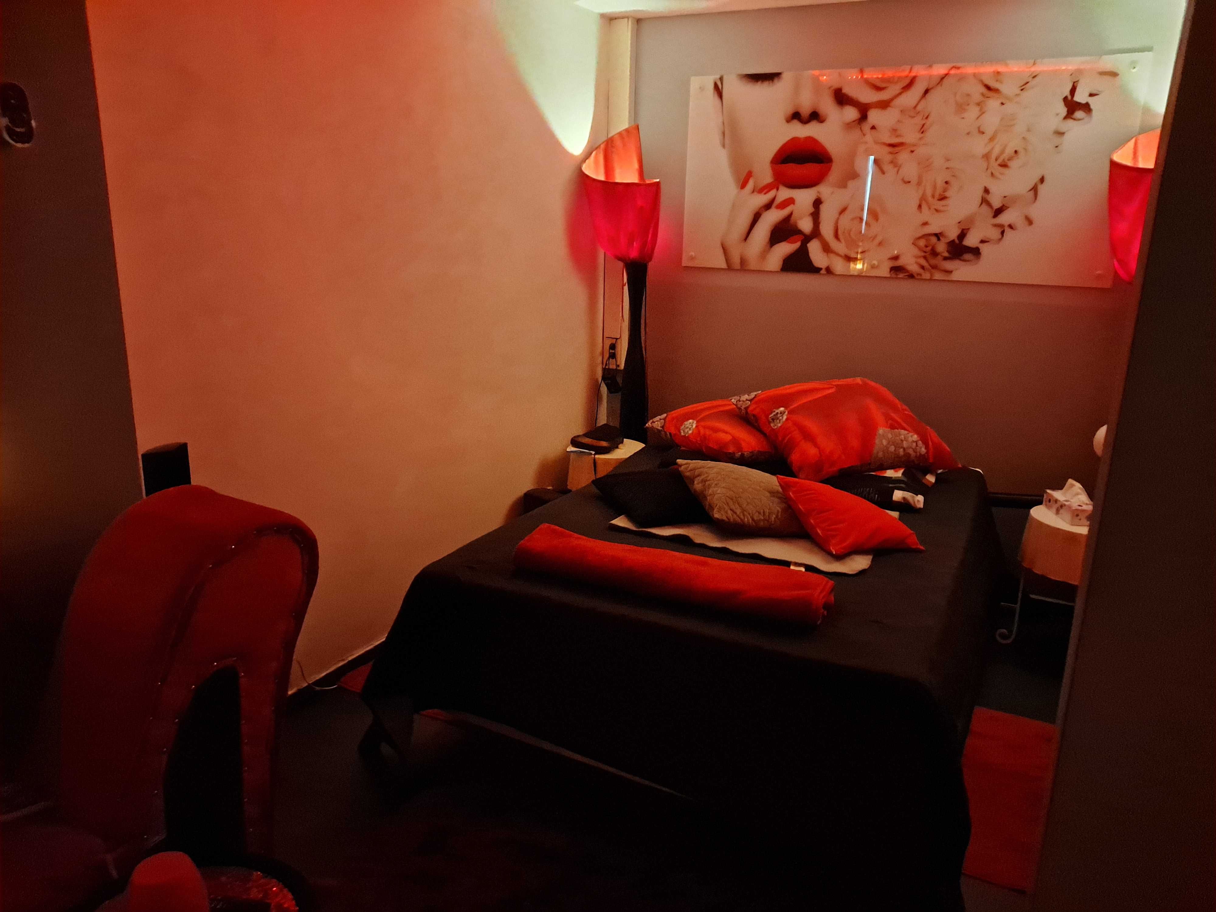 Mini siłownia z jacuzzi i sauną