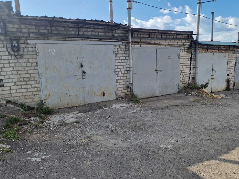 Оренда. Сдам  2 гаража рядом на  Победе 6  ГК Лоцманский, ГК Ветеран