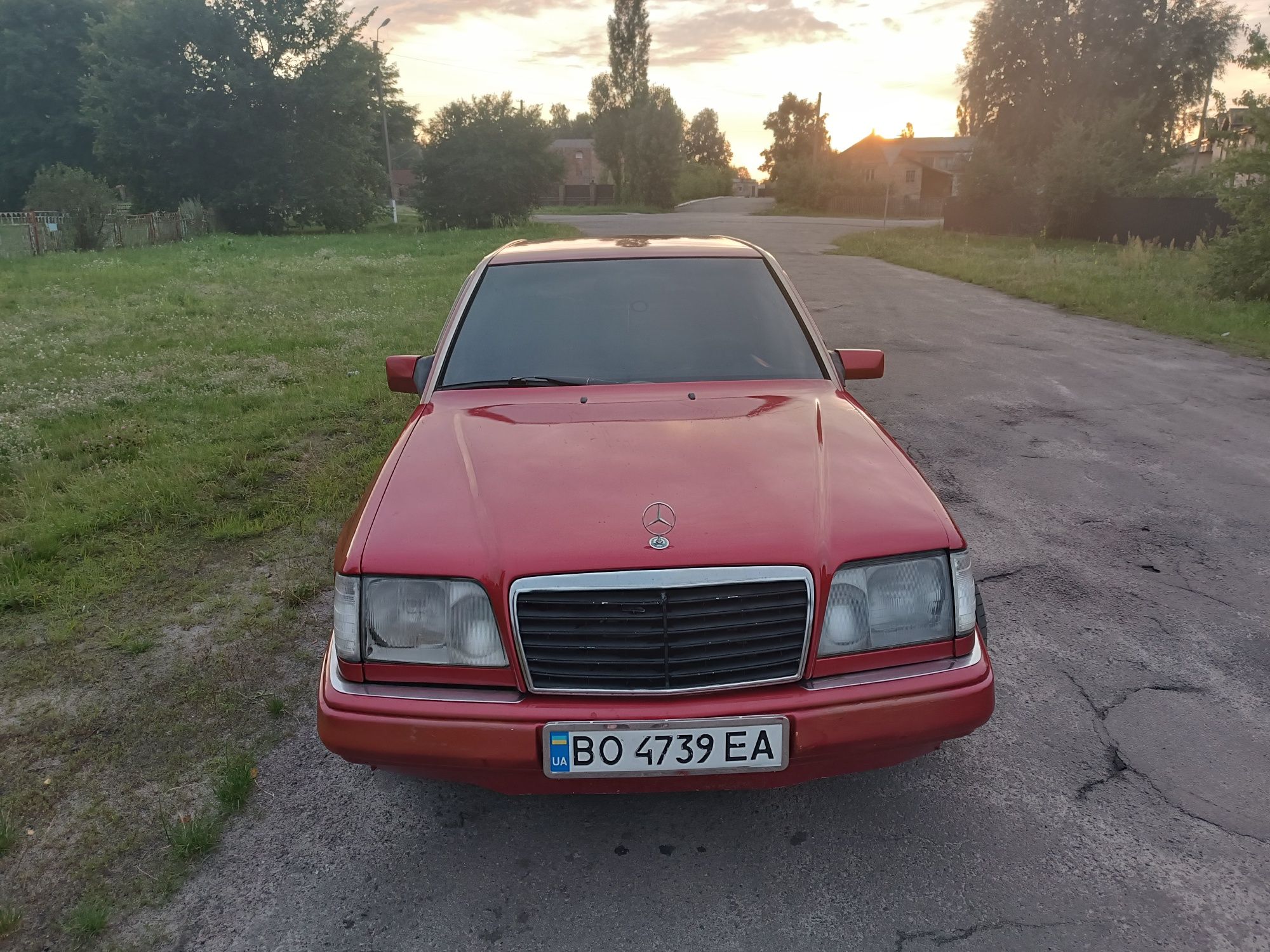 Mercedes Benz w124.