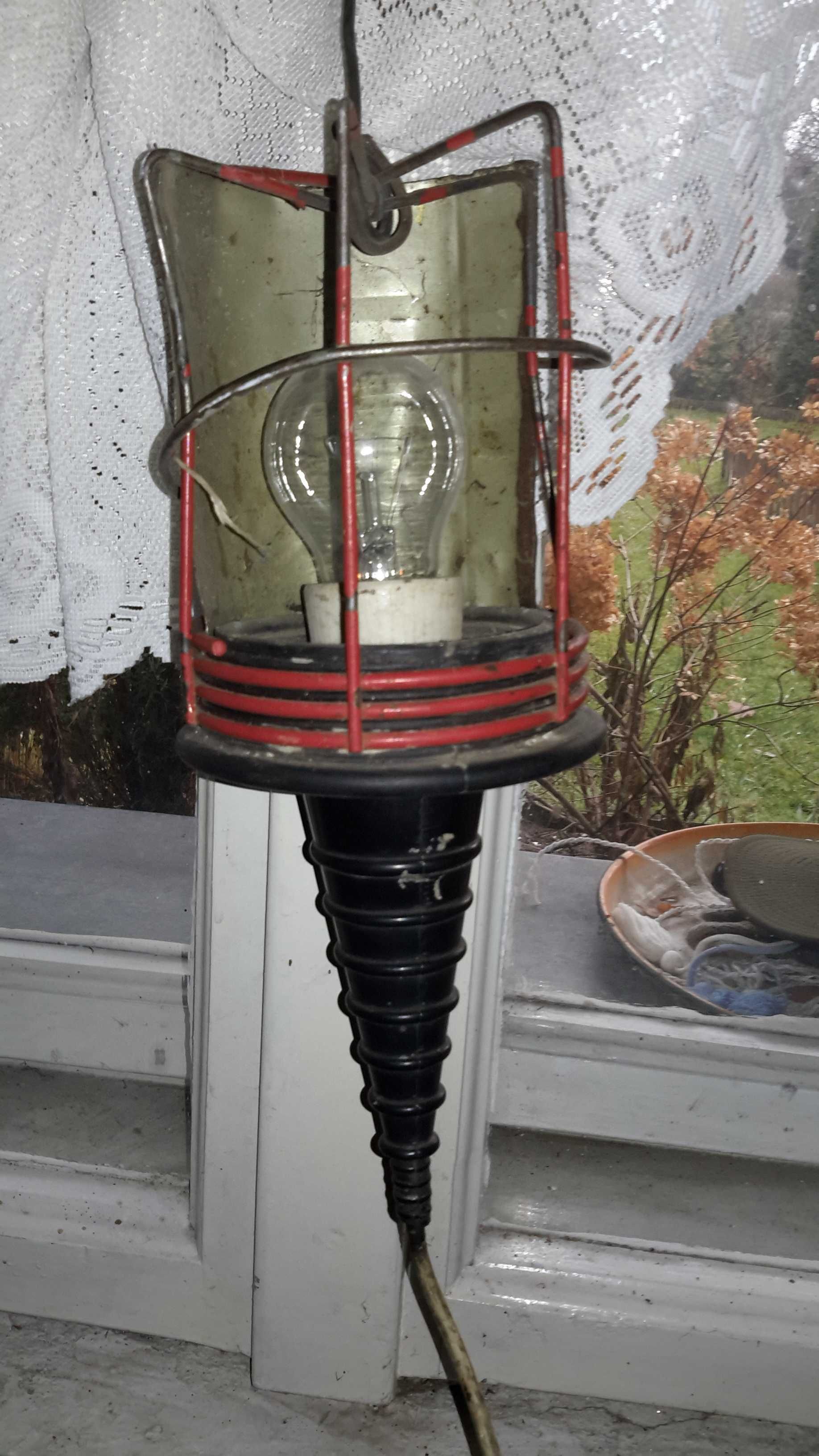 Lampa przemysłowa Retro z PRL, zabytkowa,loft industrial