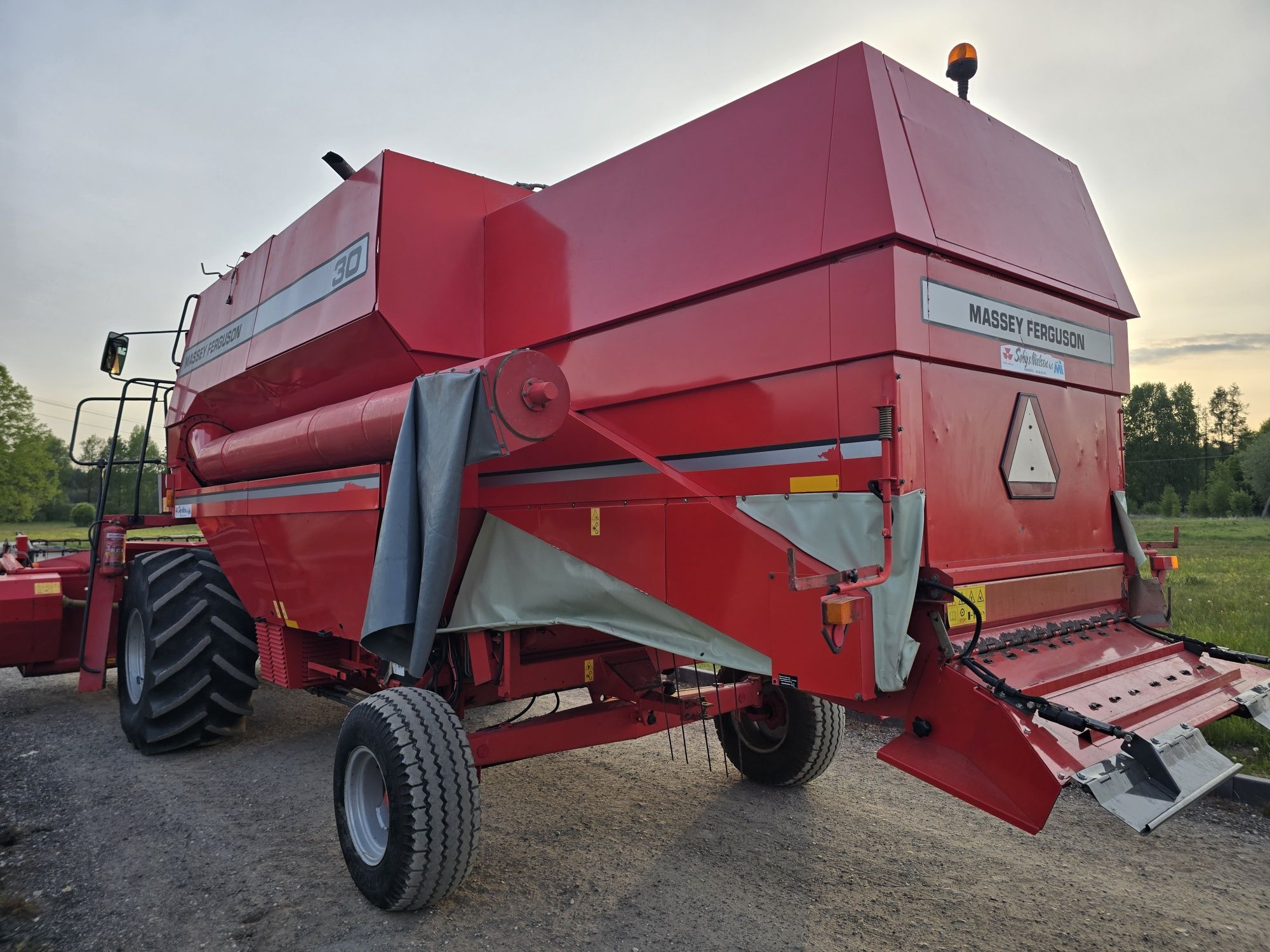 Massey Ferguson 30 powerflow 4.34m 98r.