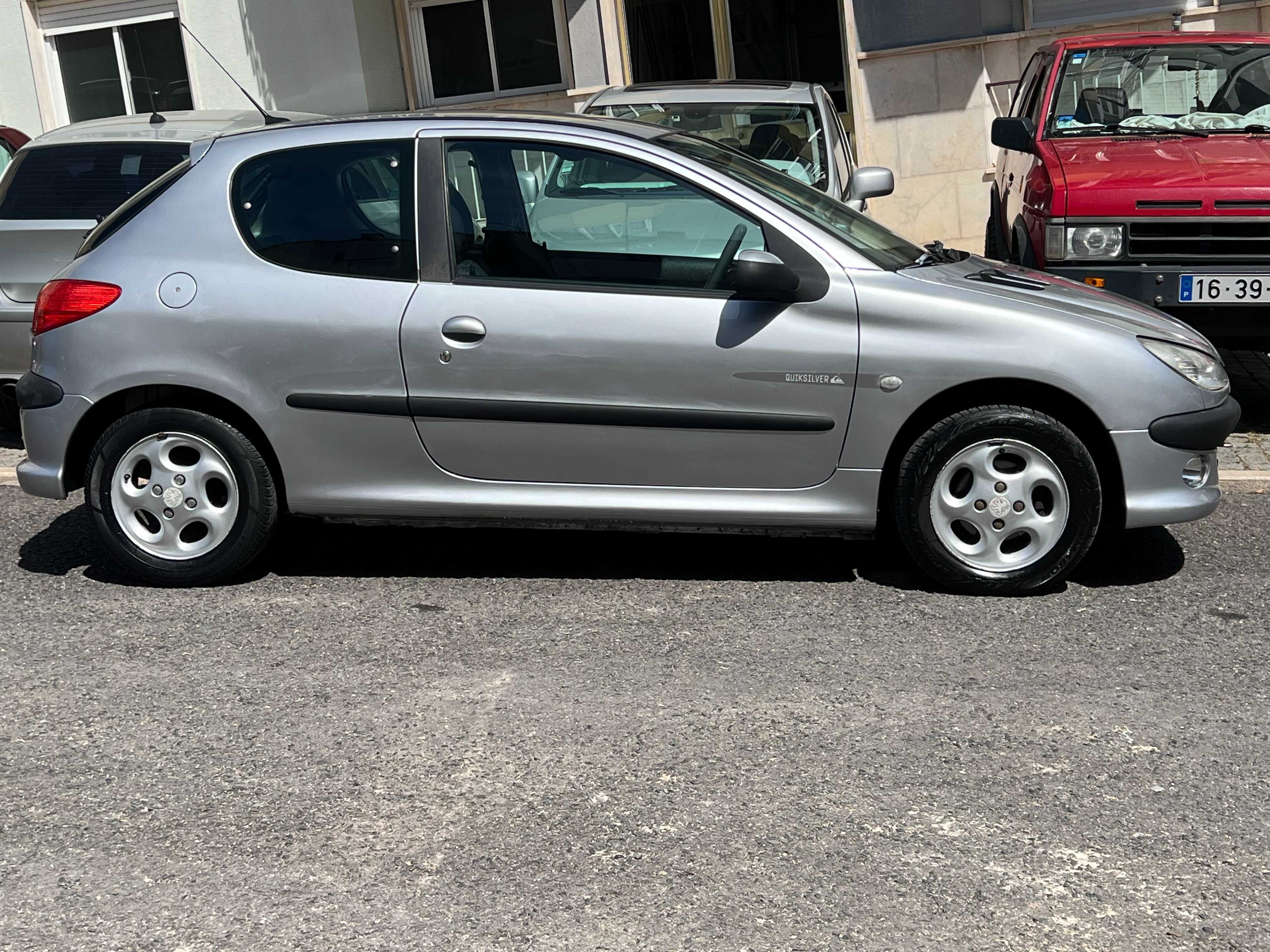 Peugeot 206 Quicksilver - Só 97.000 quilómetros reais