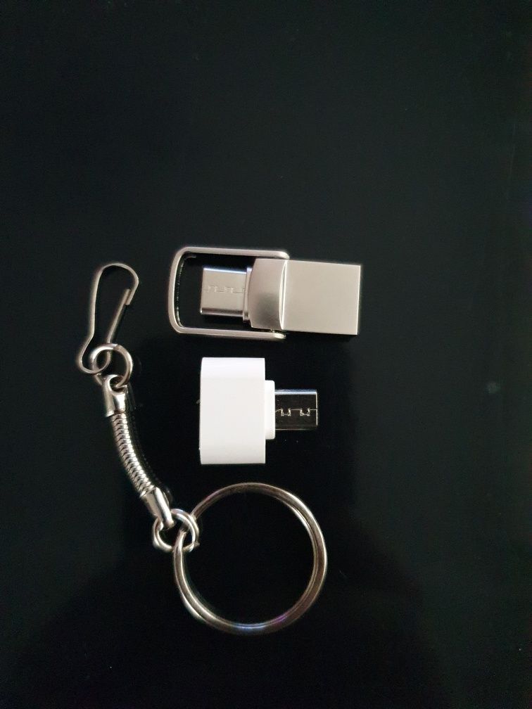 2 TB Lenovo pendrive, USB 3.0 typu C, w zestawie z adapterem micro