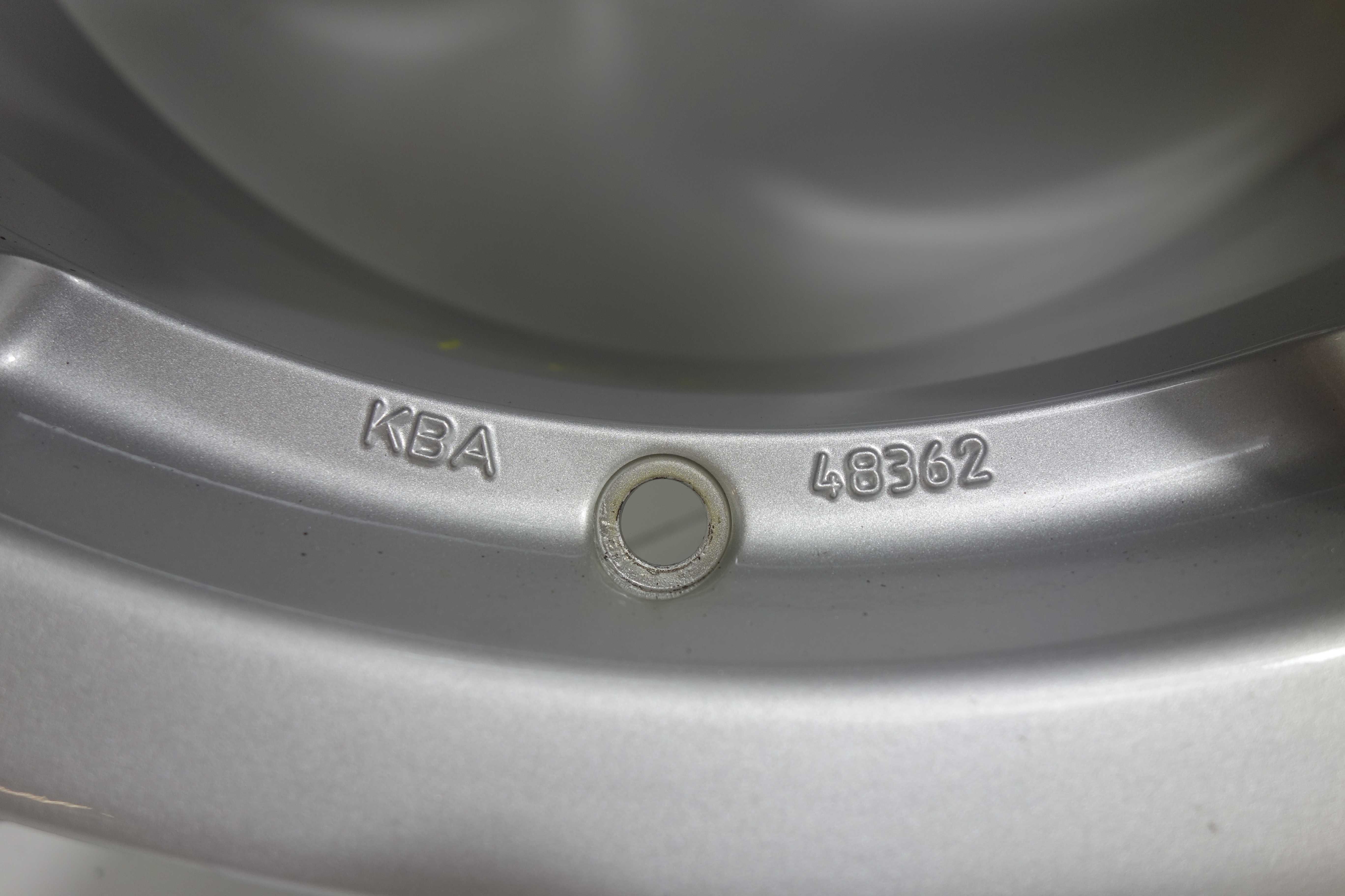 Alufelgi 17" 5x108 Ford C-Max Focus Volvo V40 XC90 XC70  Czarne 892