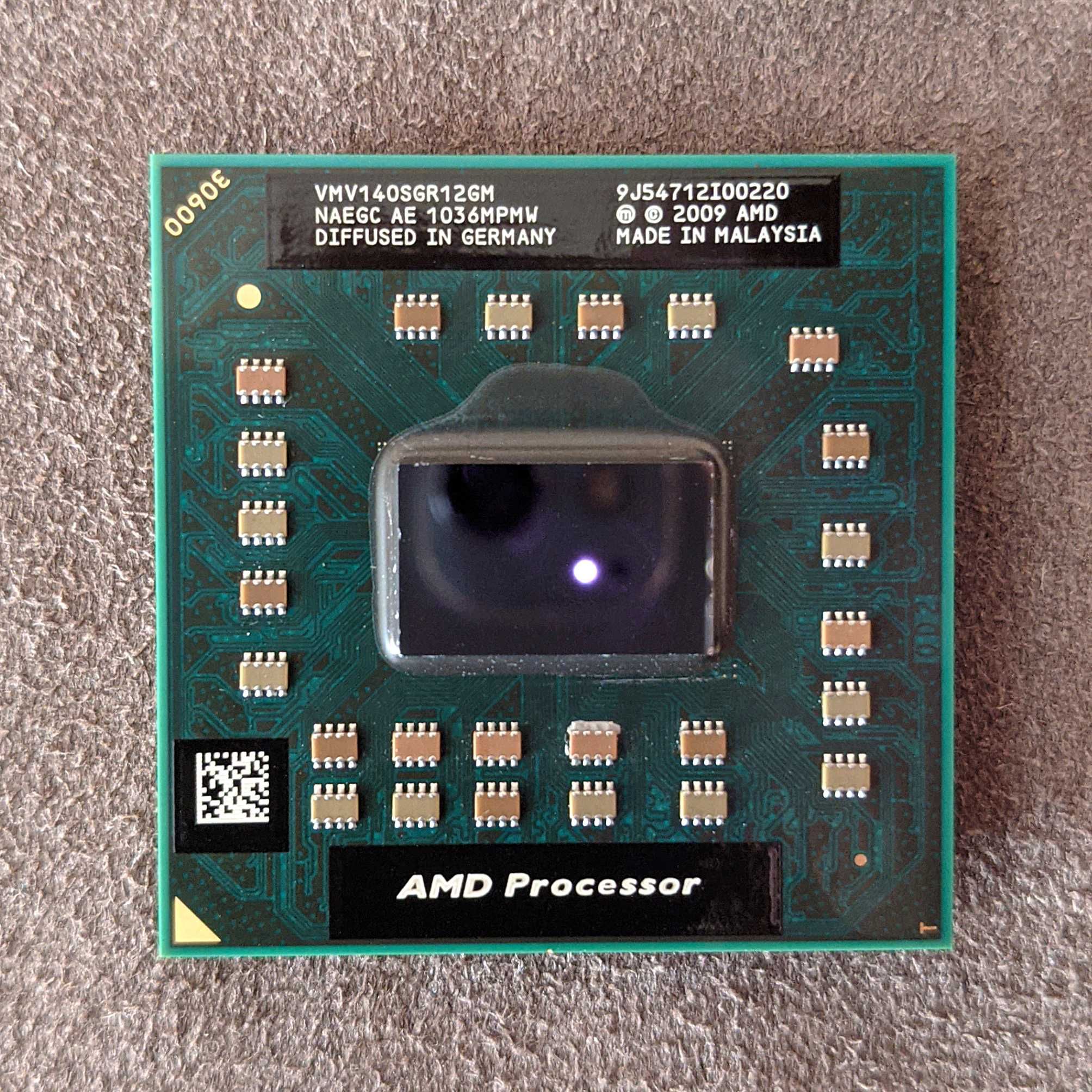 Процесор AMD V-Series V140, 2.3 GHz, Socket S1 (638) ASUS X52N (K52)