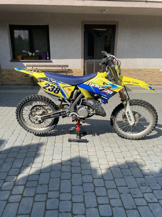 Suzuki rm 125 (ktm beta husqvarna yamaha honda kawasaki)