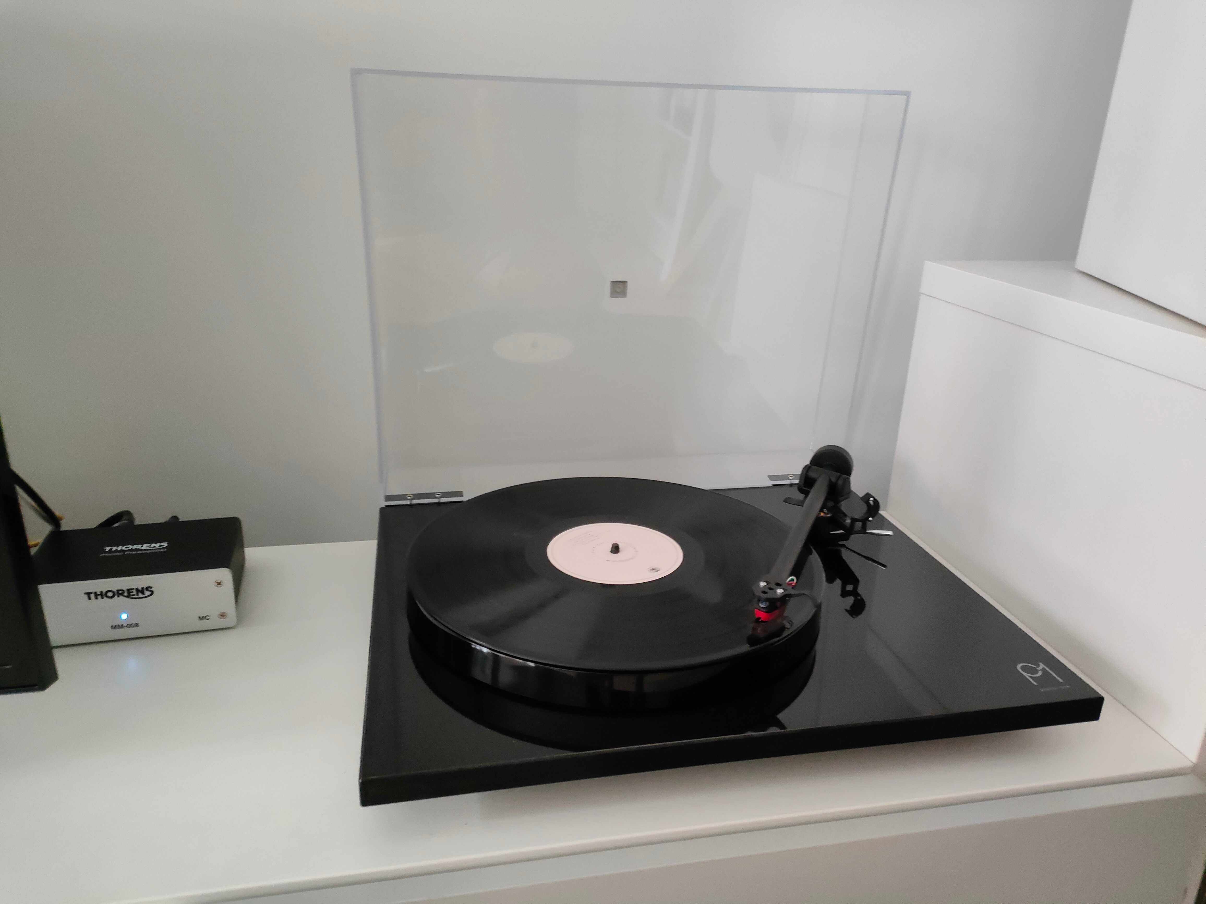 Gramofon Rega Planar 1 + wkładka Audio-technica AT-VM95ML