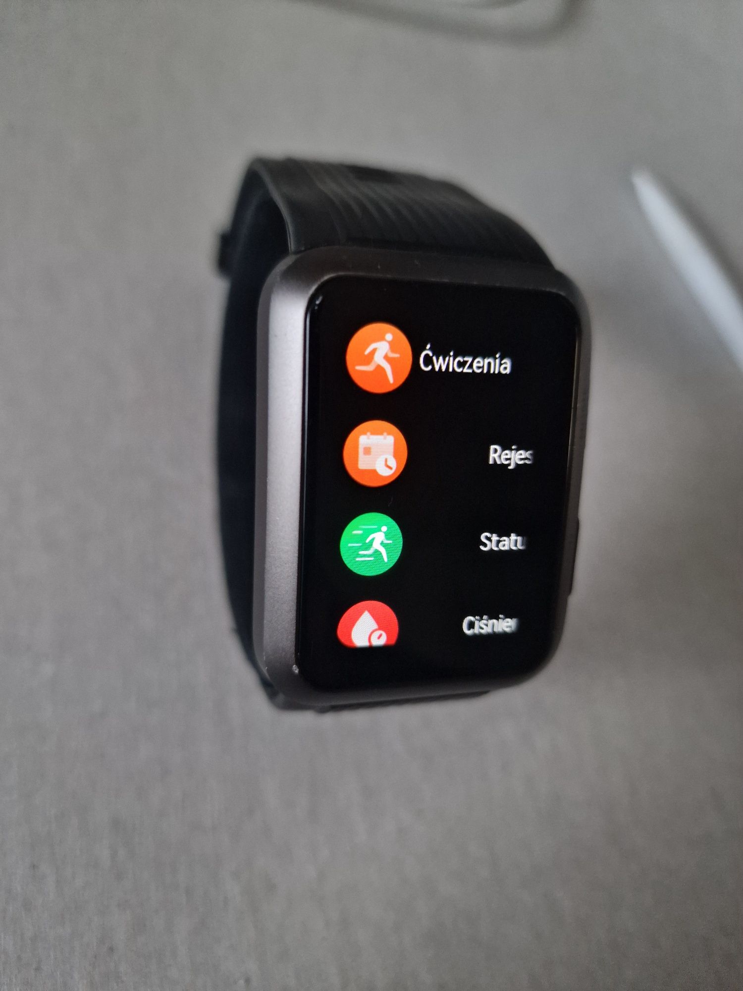 HUAWEI  Watch D smartwatch