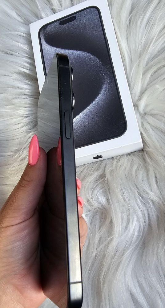 iPhone 15 Pro Max 256GB
