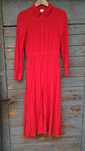 H&M czerwona sukienka koszulowa midi szmizjerka 34 xS zapinana sutanna