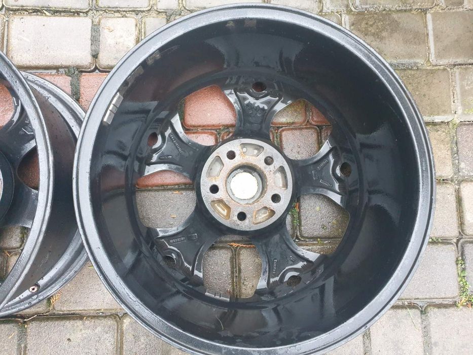 Диски BMW r18 5x120 9j Et40