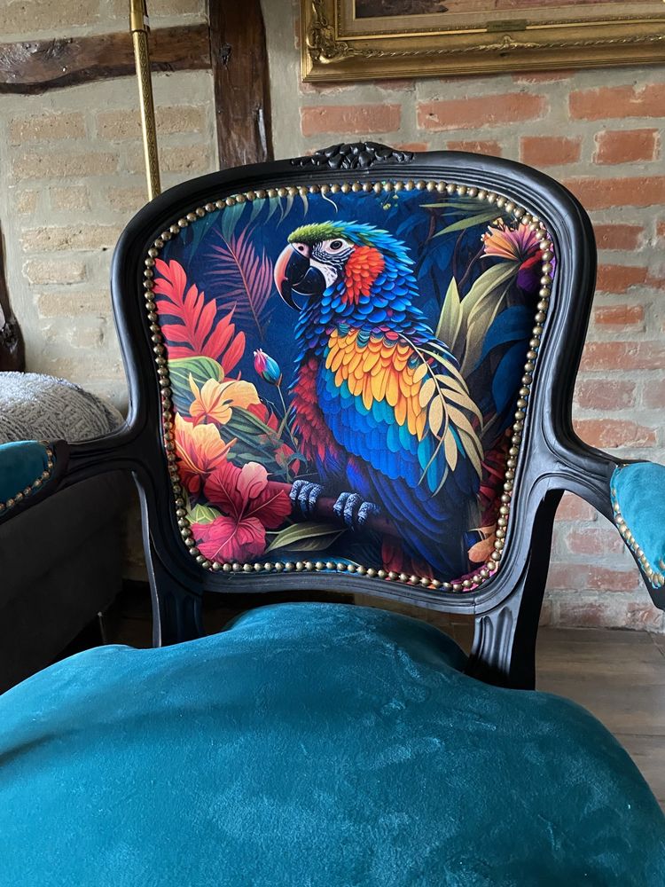 Fotel Papuga stylowy fotelik