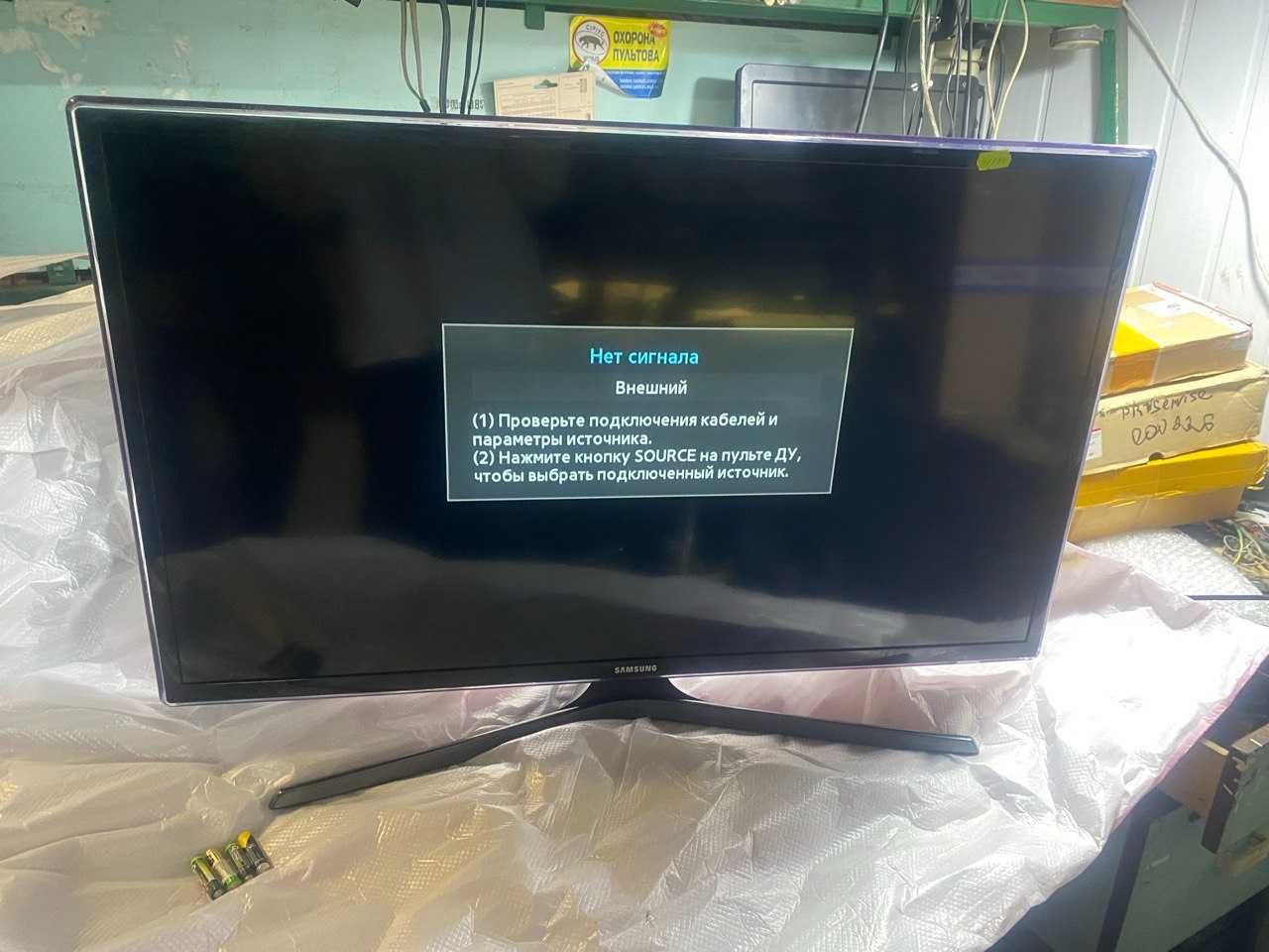 Продам телевізор Samsung UE32F6100