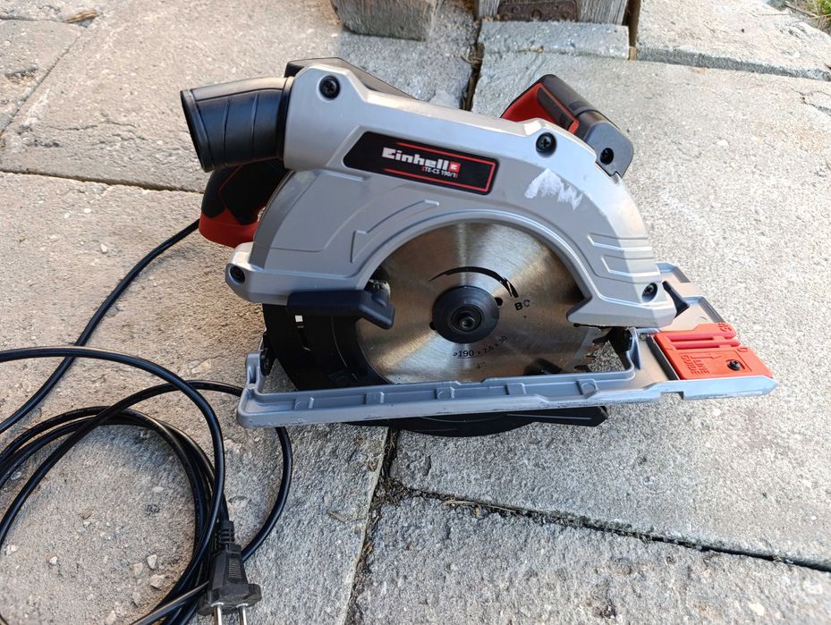 Ręczna piła pilarka tarczowa najazdowa Einhell TE-CS 190/1 1500W 190mm