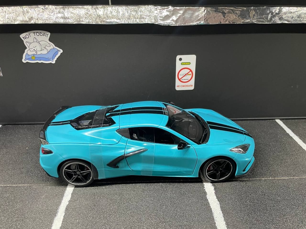 Модель Chevrolet Corvette Maisto 1:18