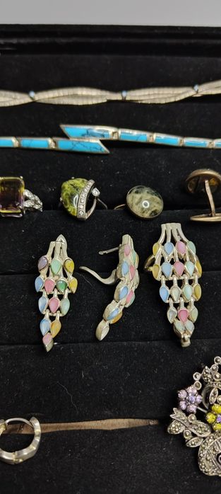 Елітні прикраси з срібла та золота з натуральним камінням